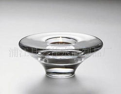 水晶燭臺 光影交織的藝術(shù)品與饋贈(zèng)佳選